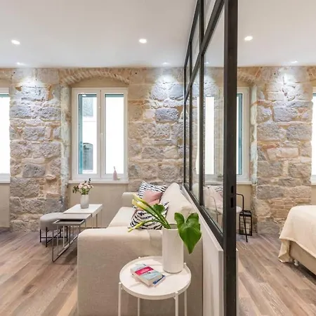 Adriatik Lux Teatro 1 سبليت