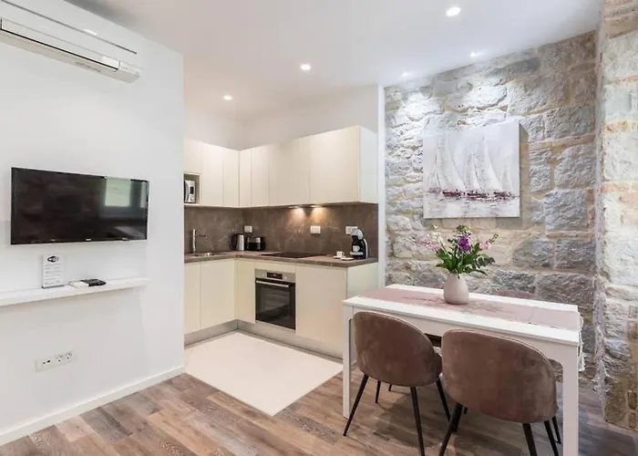 Adriatik Lux Teatro 1 Apartmán *